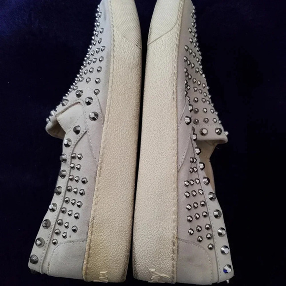 Sam Edelman studded woman's sneakers - Picture 2 of 6